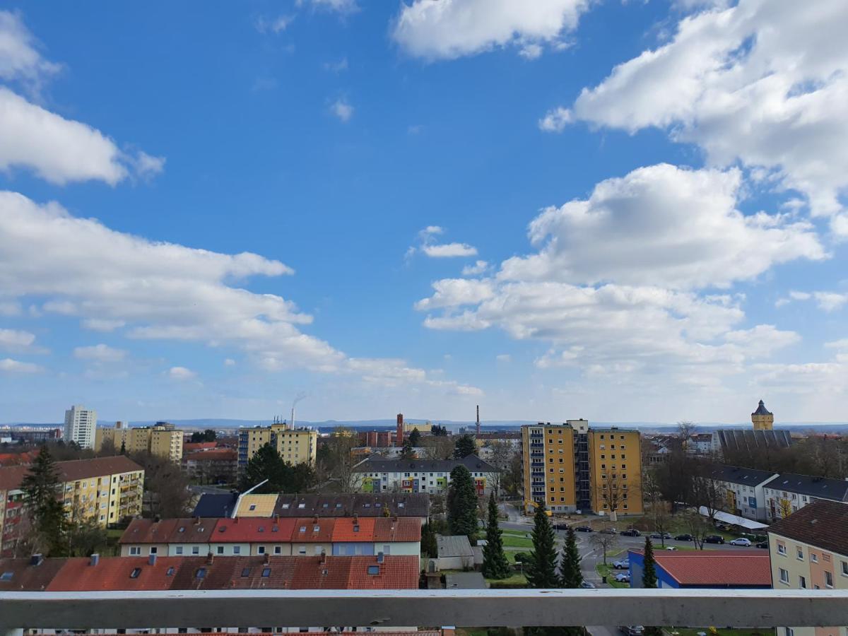 Penthouse "Marc Aurel" - Greatview, Wifi & Netflix Appartement Schweinfurt Buitenkant foto